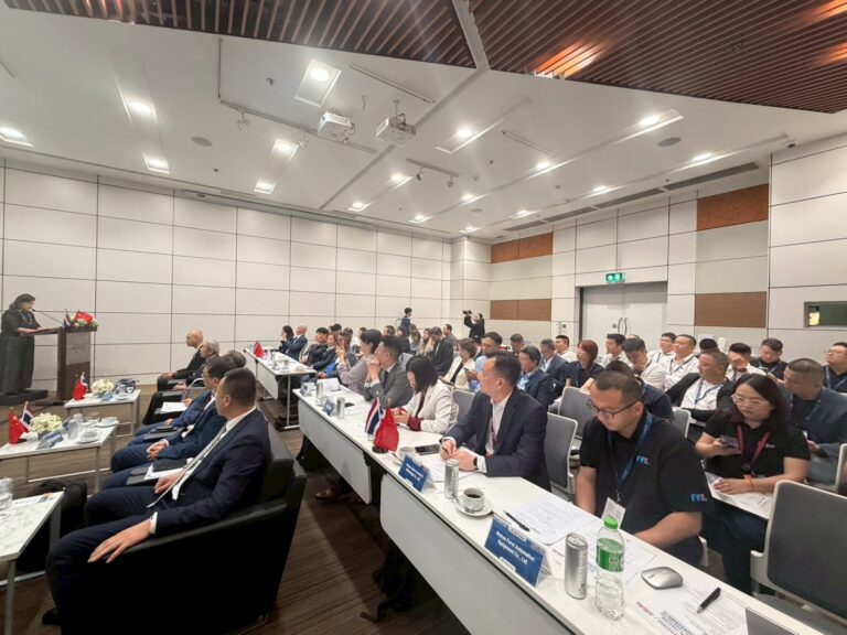 LINE_ALBUM_intermach_260514_5